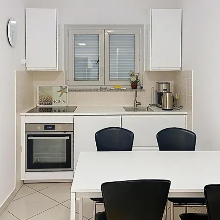 With Parking Space Baska, Krk - 18880 Apartment Baška