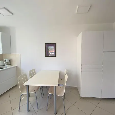 Apartman With Parking Space Baska, Krk - 18880 Baška